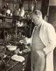 Titre original&nbsp;:  Photograph of C. H. Best in his laboratory, University of Toronto June 1948. Image courtesy University of Toronto Libraries - Fisher Library Digital Collections.