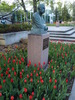 Titre original&nbsp;:    Description English: Leo Mol Sculpture Garden in Assiniboine Park in Winnipeg, Manitoba, Canada. The bust is of William Forbes Alloway, a Winnipeg banker, businessman and philanthropist. Date Source Own work Author Shahnoor Habib Munmun

