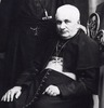 Original title:    Description Vital-Justin Grandin, évêque catholique de St. Albert Date c. 1900 Source thecanadianencyclopedia.com Author Anonymous

