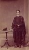 Titre original&nbsp;:    Description English: William Glenholme Falconbridge (1846-1920) as a student-at-law. Date between 1868(1868) and 1871(1871) Source Law Society of Canada, Reference code: P198 Author Unknown

