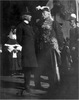 Original title:  Le Premier ministre, sir Wilfrid Laurier, rencontrant sir Henri-Gustave Joly de Lotbinière, Lieutenant gouverneur de la Colombie-Brittanique, dans son uniforme Windsor
