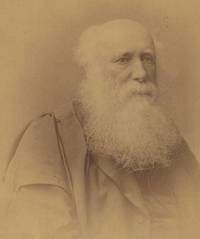 Titre original&nbsp;:  George Paxton Young (1818-1889), a professor of Logic, Metaphysics & Ethics at University College.
https://www.uc.utoronto.ca/students-current-students-uc-library-uc-history-pictures-uc-history-pictures-1870s-1880s
