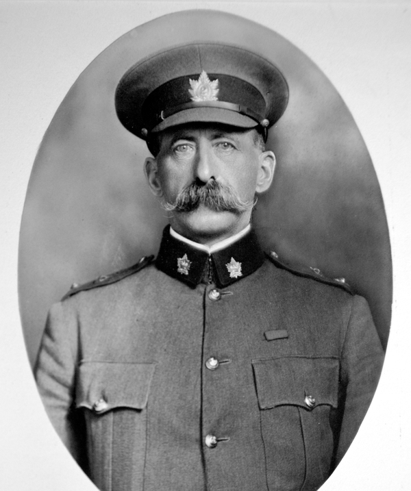 Titre original :  Malcolm Smith Mercer. Image courtesy of The Queen's Own Rifles of Canada Regimental Museum and Archives.