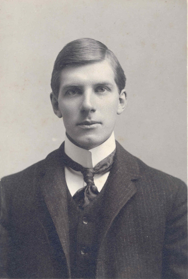 Titre original :  Portrait of S.G. Blaylock (1899) - Trail Historical Society