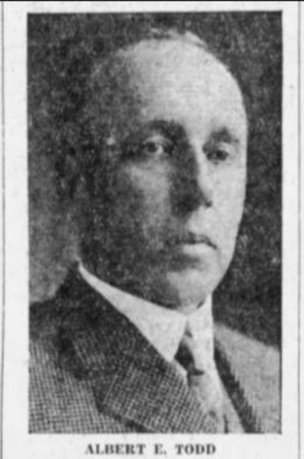 Titre original :  Albert E. Todd. From the Times Colonist, 26 October 1928, page 1. 