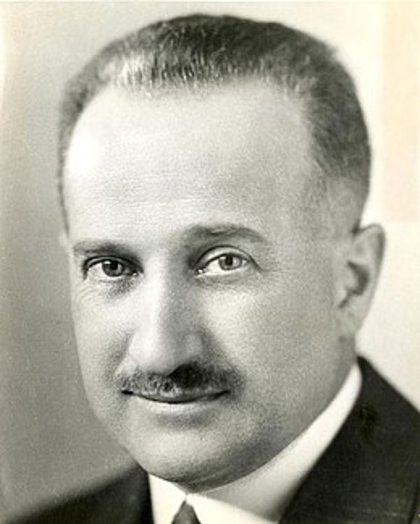 Titre original :  Dr Albert Prévost, 1926 (BAnQ, Centre d’archives de Montréal, Fonds Charlotte Tassé, P307, S3, SS1, D8, P3)
