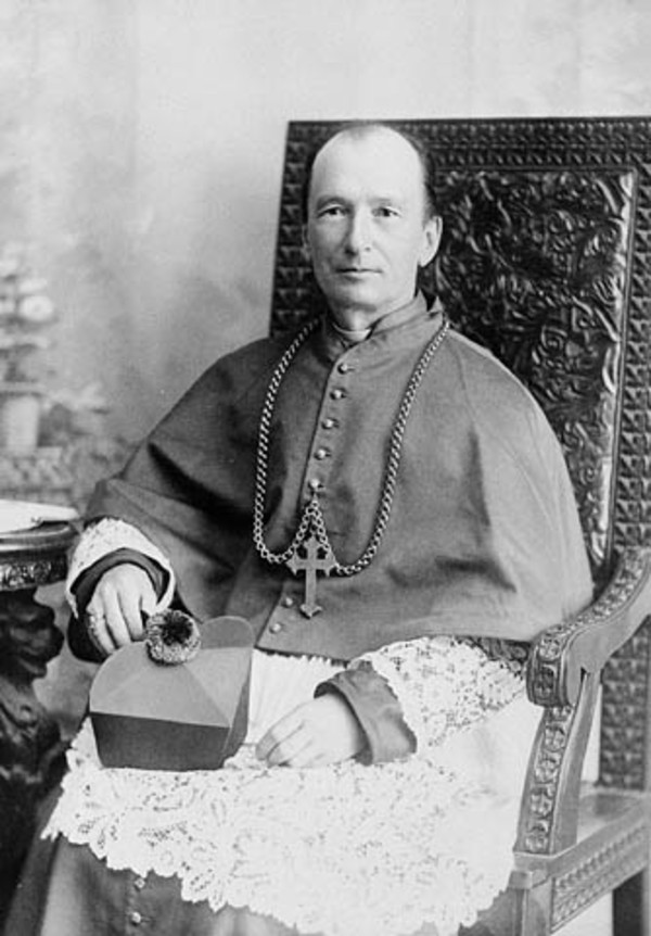 Titre original :  Cardinal Louis Nazaire Bégin. 