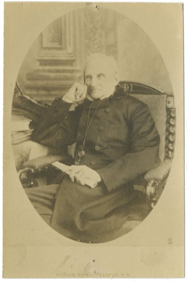 Titre original :  T.B. Akins, photographed by William Notman. Used with permission from the Nova Scotia Archives.