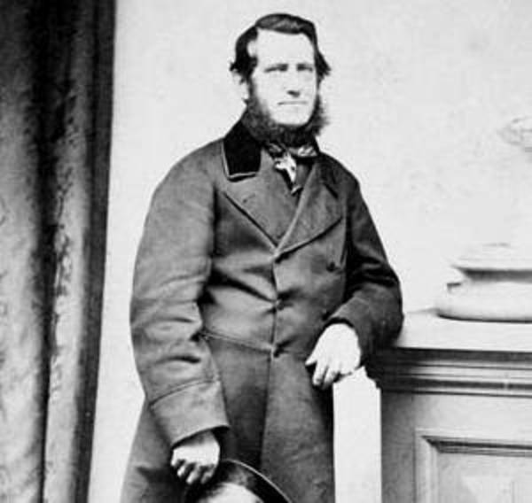Titre original :    Description Sidney Smith, Postmaster-General of Canada Date c 1860 Source http://www.collectionscanada.ca/archivianet/0201_e.html Author undetermined Permission (Reusing this file) public domain

Credit: Library and Archives Canada / C-00133

D.I. Cameron collection

Smith, Sidney, 1823-1889

Restrictions on use/reproduction: Nil

Copyright: Expired



