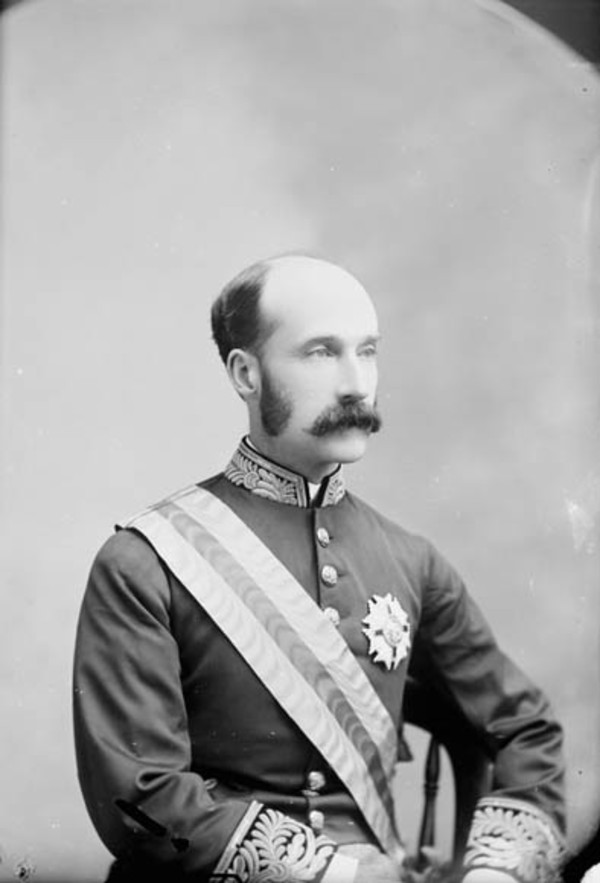 Titre original :  Marquis of Lansdowne (né Henry Charles Keith Petty-Fitzmaurice) (Gov. Gen. of Canada 1883-1888) b. Jan. 14, 1845 - d. June 4, 1927. 
