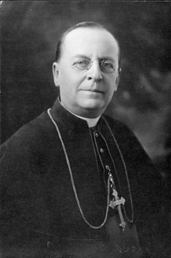Titre original :  Monseigneur Paul Bruchèsi, Archévêque de Montréal. 
