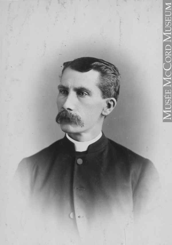 Titre original :  Photograph Reverend George Thorneloe, Montreal, QC, 1886 Wm. Notman & Son 1886, 19th century Silver salts on paper mounted on paper - Albumen process 15 x 10 cm Purchase from Associated Screen News Ltd. II-79285.1 © McCord Museum Keywords:  male (26812) , Photograph (77678) , portrait (53878)