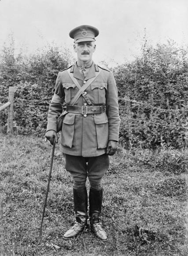 Titre original :  Brig. Gen. Garnet Hughes (1st Canadian Infantry Brigade). July, 1916. 